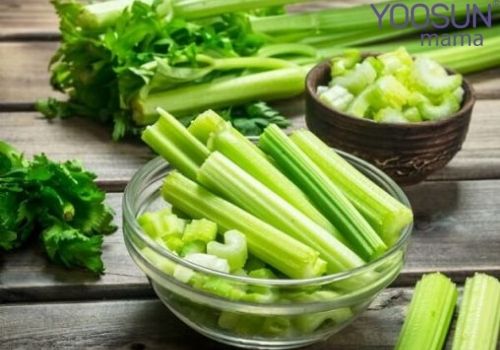 Cách uống rau cần tây giảm cân