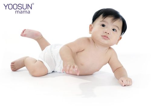 Bé chậm đi phải làm sao