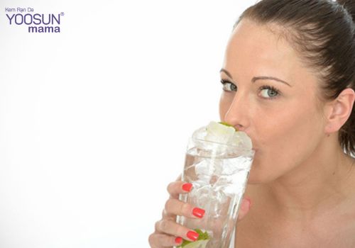 cách uống nước đá để giảm cân