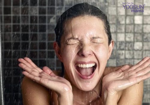 tắm nước lạnh có giảm cân không