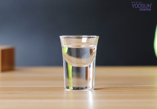 Cách thử thai bằng rượu trắng