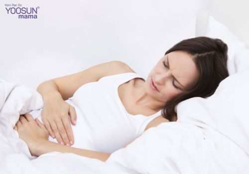 Que thử thai 2 vạch vẫn có kinh