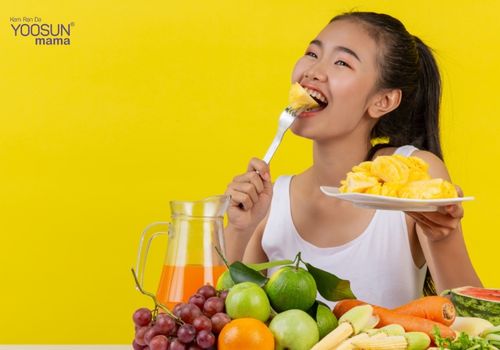 Bầu nghén ăn chua là trai hay gái 