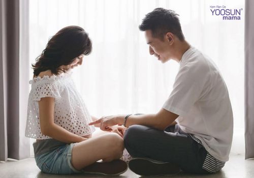 Bị nghén mùi chồng