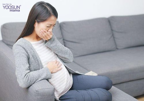 ốm nghén có sốt không