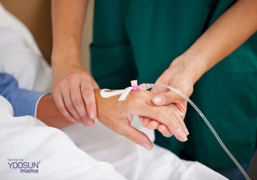 ốm nghén có truyền nước được không