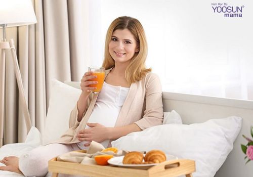 Ốm nghén ngọt sinh con gì