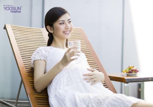 biểu hiện ốm nghén đau bụng