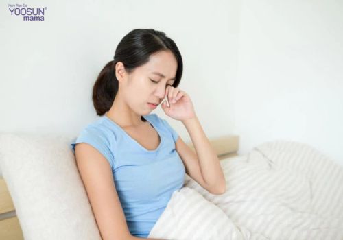 Ốm nghén có bị đau đầu không