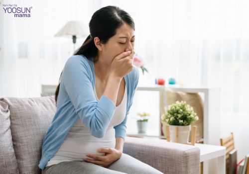 ốm nghén nặng khi mang thai