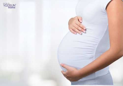 Ra khí hư khi mang bầu tháng cuối