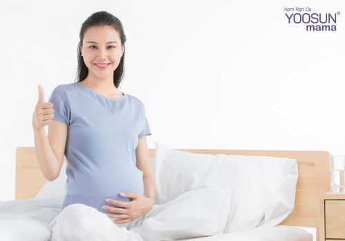 quan hệ khi mang thai đau rát