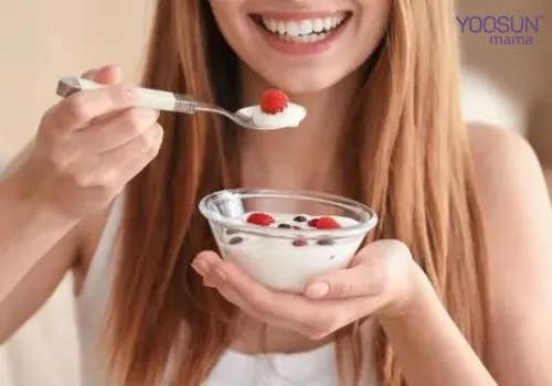 Tối ăn sữa chua có giảm cân không